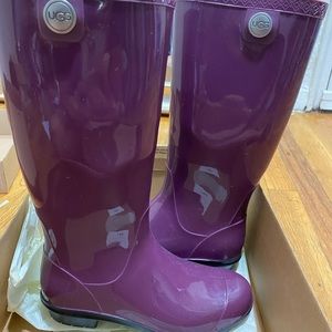 UGG rain boots